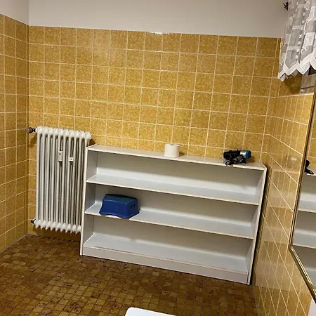 Alte Schule Apartman *